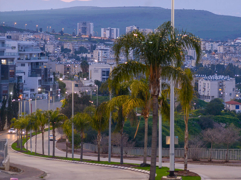 תאורה ותשתיות